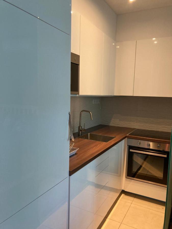 Corvin Luxury White Appartement Boedapest Buitenkant foto