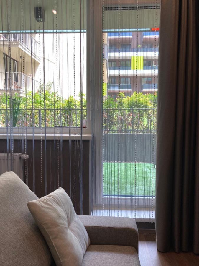 Corvin Luxury White Appartement Boedapest Buitenkant foto