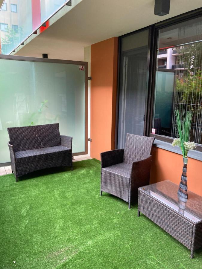 Corvin Luxury White Appartement Boedapest Buitenkant foto